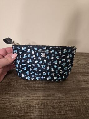 Like New Michael Kors Navy Blue Floral Zip Pouch